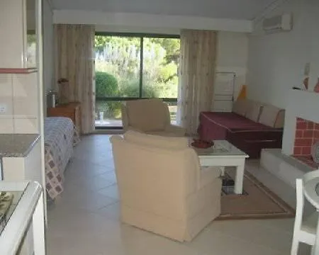 Victory Village 아파트 *